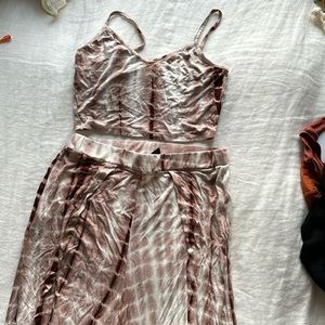 brown tie dye set, cropped tank with flowy pants with slits in sides